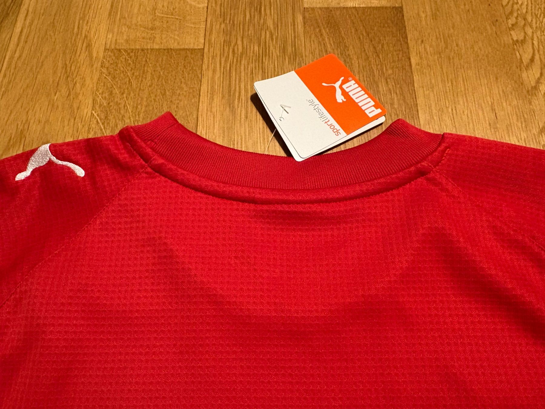 Puma Maglioni & Felpe: Neuer Puma Pullover Sport Grösse M - gratis Versand! – Nuovo e nell'imballaggio originale da Zürich venduto da sombrero96 4