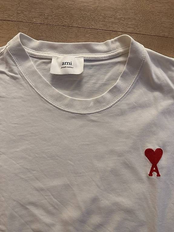 T-shirt: Shirt AMI Grösse L "neuwertig" – Usato da Zürich venduto da ber_y6vs 1