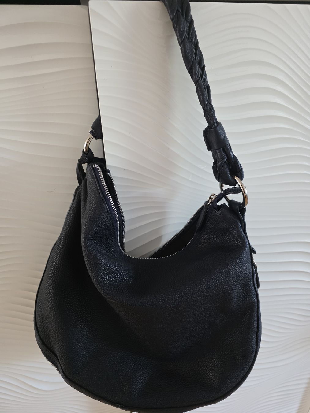 Taschen für Damen: Luisanna Handtasche Leder  – Gebraucht aus Laufenburg von may_r2st