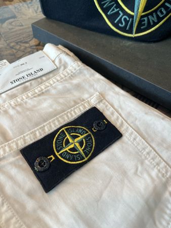 Stone Island Chinos 