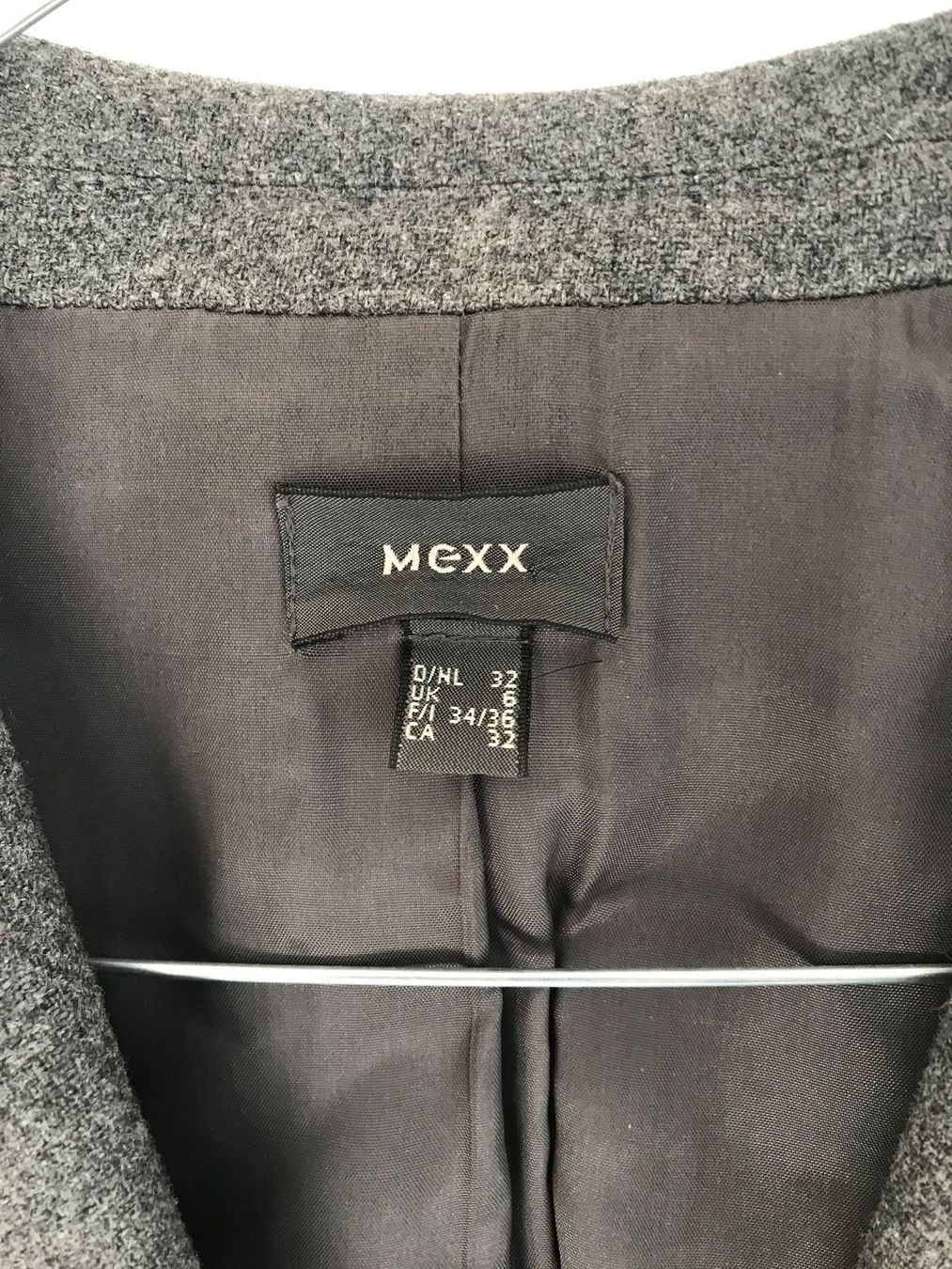 Mexx Jacken: Eleganter Damen Blazer Grau Mexx Gr32 – Gebraucht aus Les Giettes von les_6ddx 4