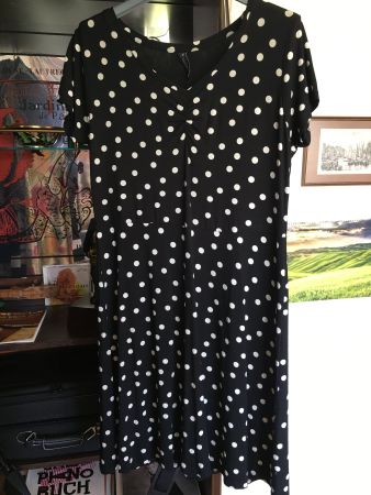 Neues bequemes Sommerkleid, Grösse L