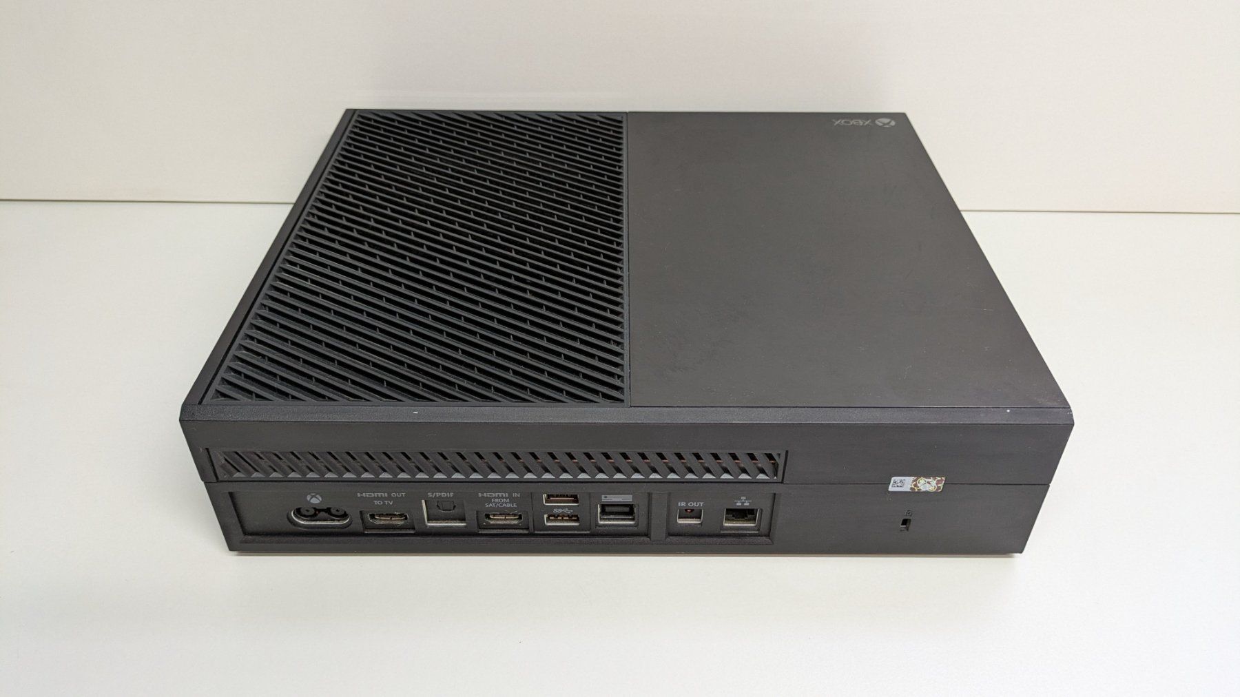 Microsoft Console: Xbox One mit Controller, 5 Games und Headset – Usato da Menziken venduto da mame18 7