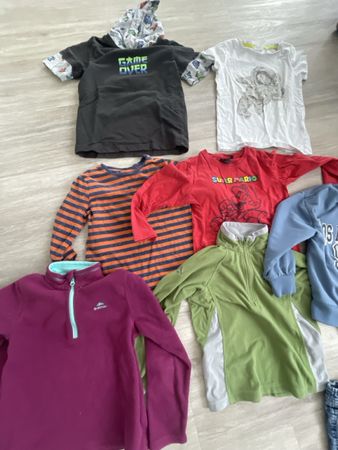 Kleiderpaket Jungen Shirts Pullover schwarzShorts Unterwäsch