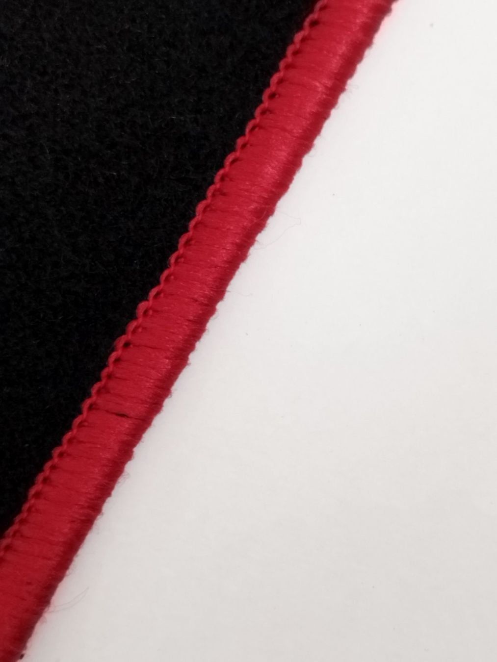 Tappeti & Tappetini: Velours Fussmatten BMW Z4 E89 2010-2015 – Nuovo e nell'imballaggio originale da Zürich venduto da Semco_Car_Mats1 7
