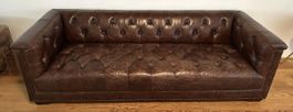 Canapé Chesterfield cuir marron état d'usage 3 places