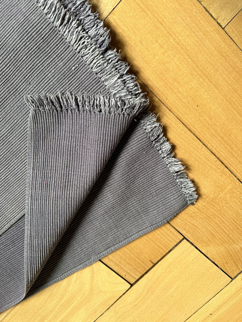 Tischset: 4 Stoff Tischsets grau – Gebraucht aus Zürich von Diazaio 1