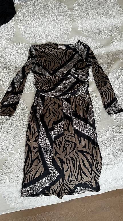 Vestiti: Fifilles Paris Kleid  Gr 36 – Nuovo (secondo la descrizione) da Hünenberg See venduto da Schulers 1