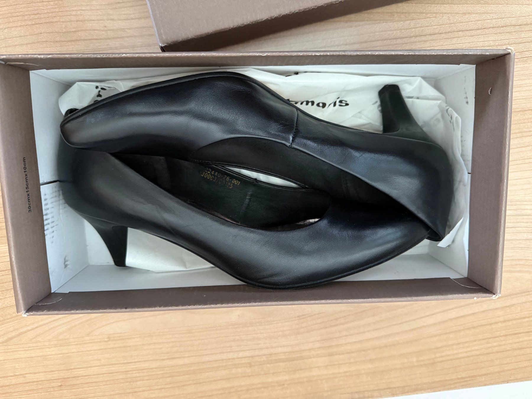 Tamaris Scarpe da donna: Pumps von Tamaris Gr. 40 – Usato da Zollikofen venduto da Maria_verena 1