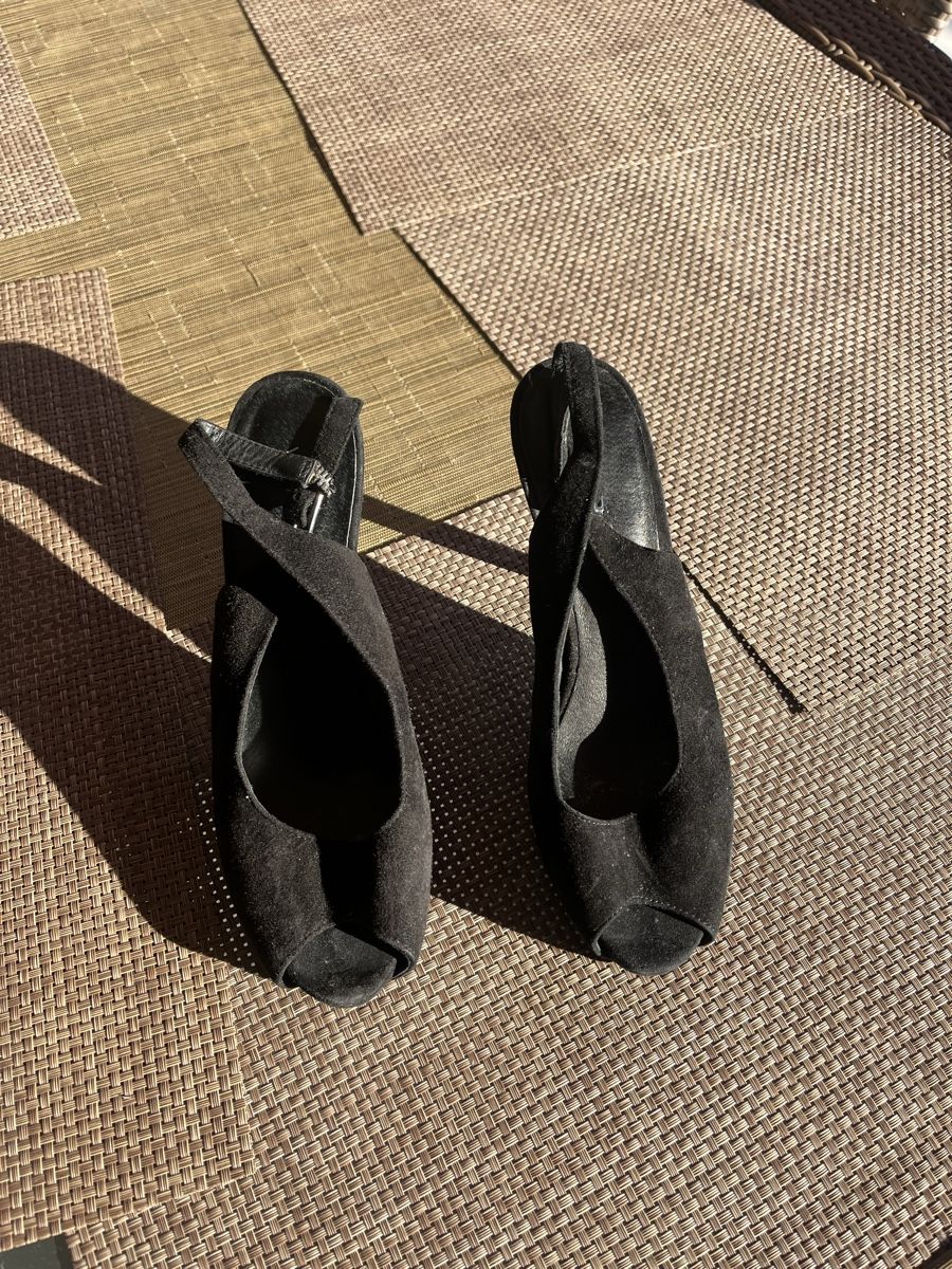 Scarpe da donna: Varese black wedge heels – Usato da Pully venduto da ari_78pk 1
