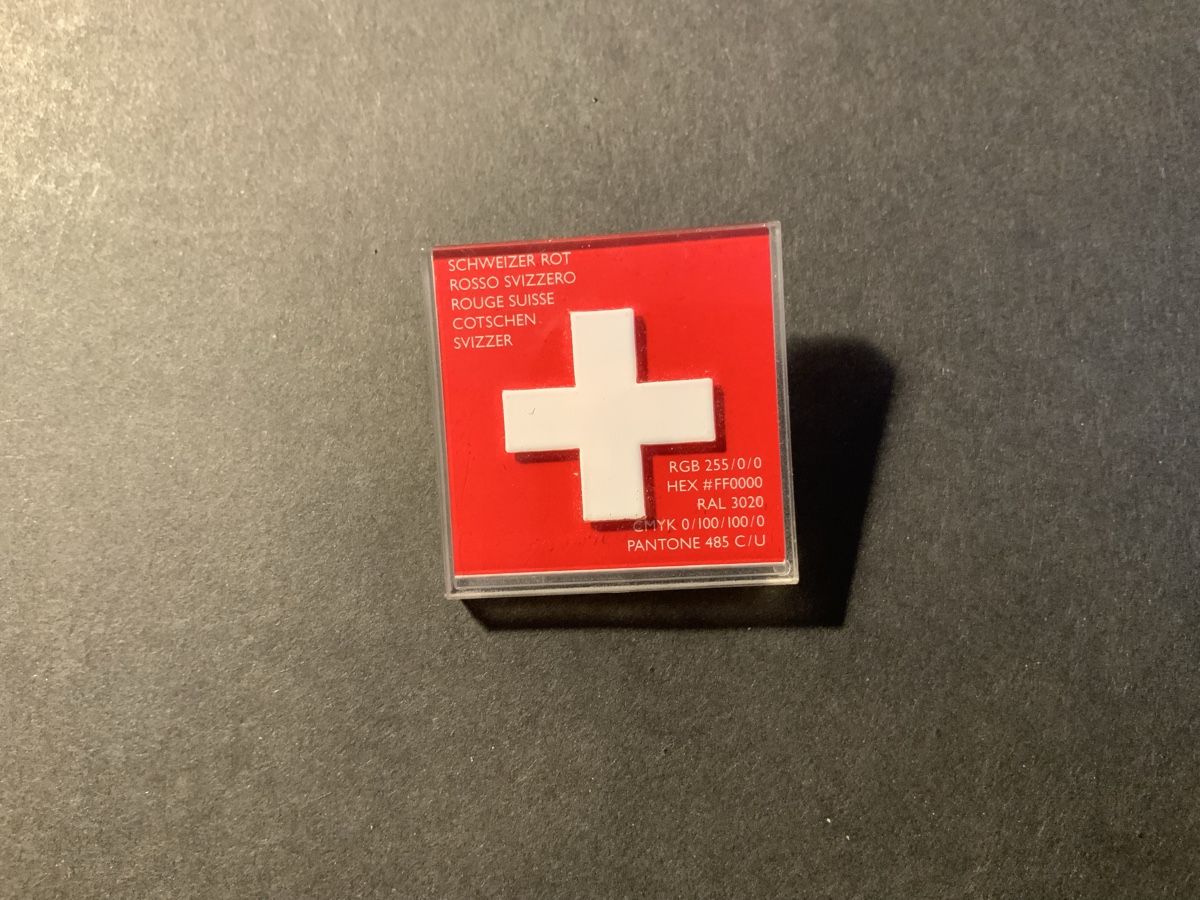 Swiss Placchette & Badge: Pro Patria Pin – Usato da Binningen venduto da chr_cr5n