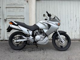 Honda XL 125 V Varadero erst 13000km Motorrad Ab 16 Fahrbar