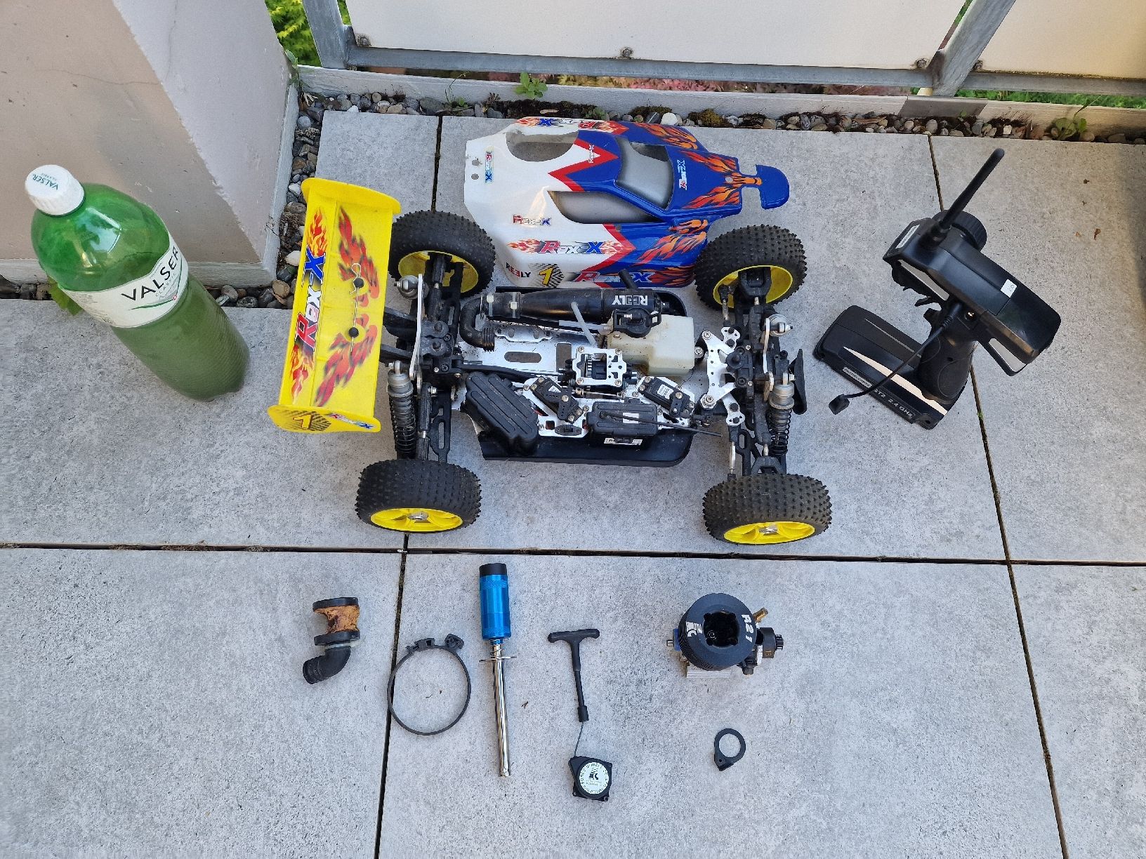 RC Modellbau: Ferngesteuertes Auto Benzin – Gebraucht aus Wil SG von aerofire