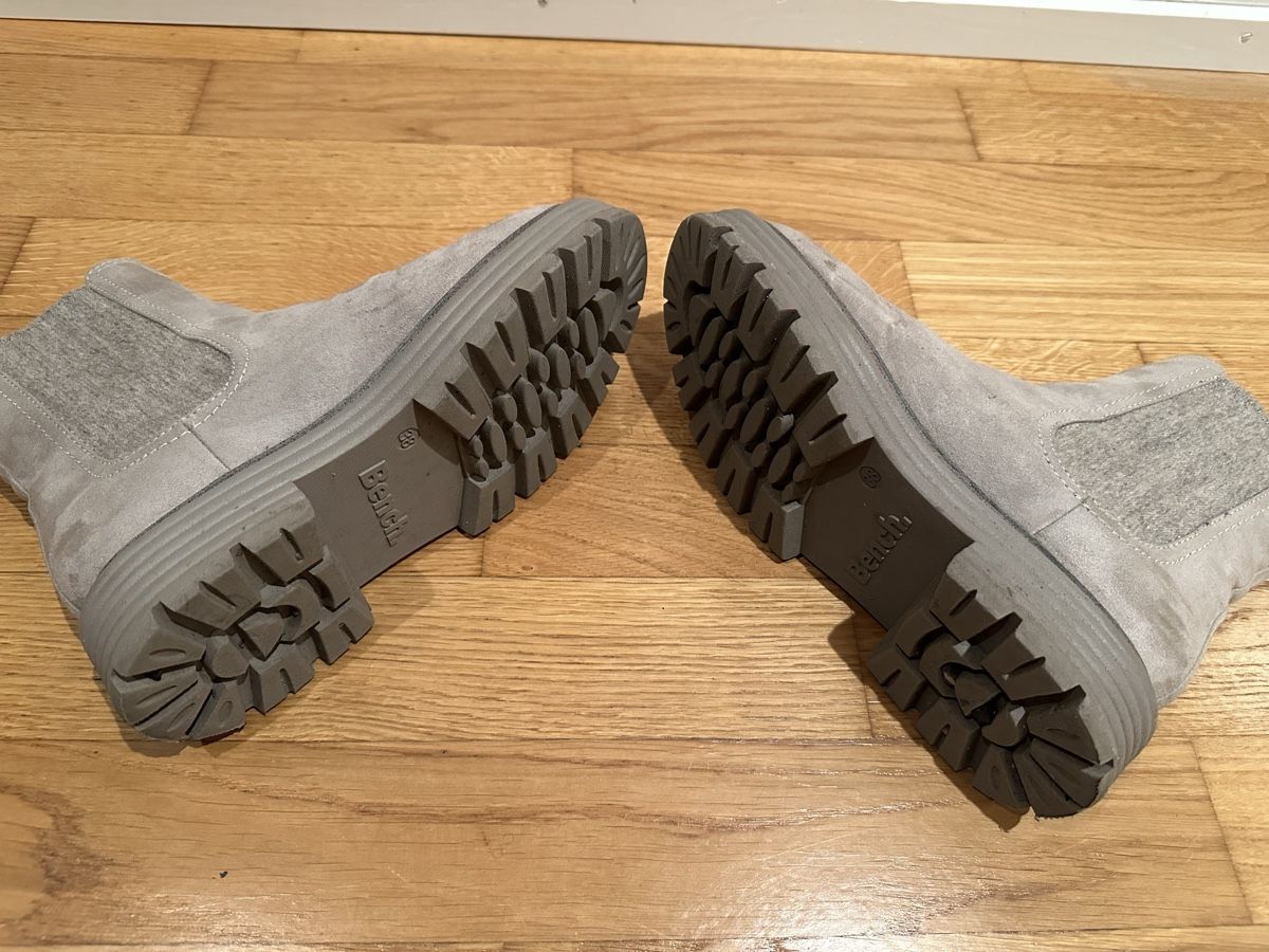 Bench Scarpe da donna: BENCH Schuhe – Usato da Luzern venduto da roennimoos 2