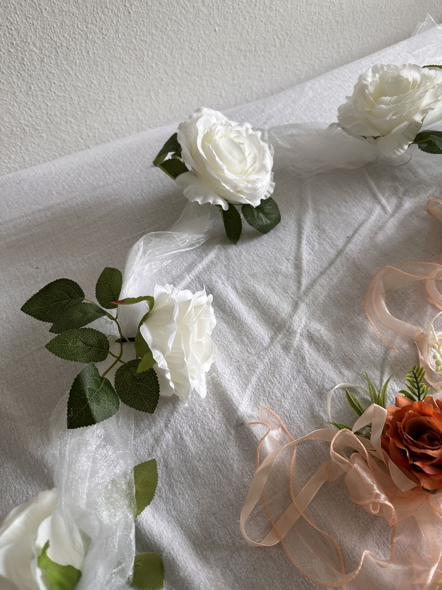 Alle Dekorationen: Kunstblumen Autodeko Hochzeit – Gebraucht aus Dübendorf von baltistar 2
