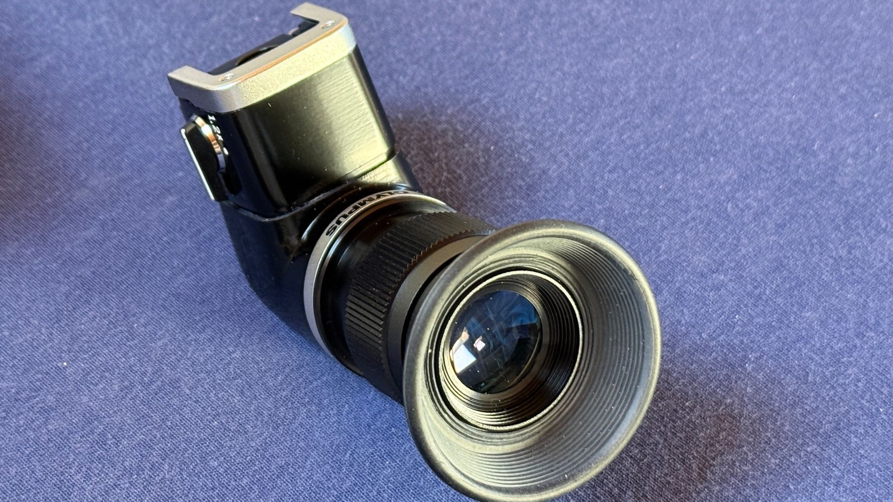 Unità & Adattatore: Olympus OM-System Winkelsucher 1.2x / 2.5x – Usato da Jegenstorf venduto da XavRoa 2