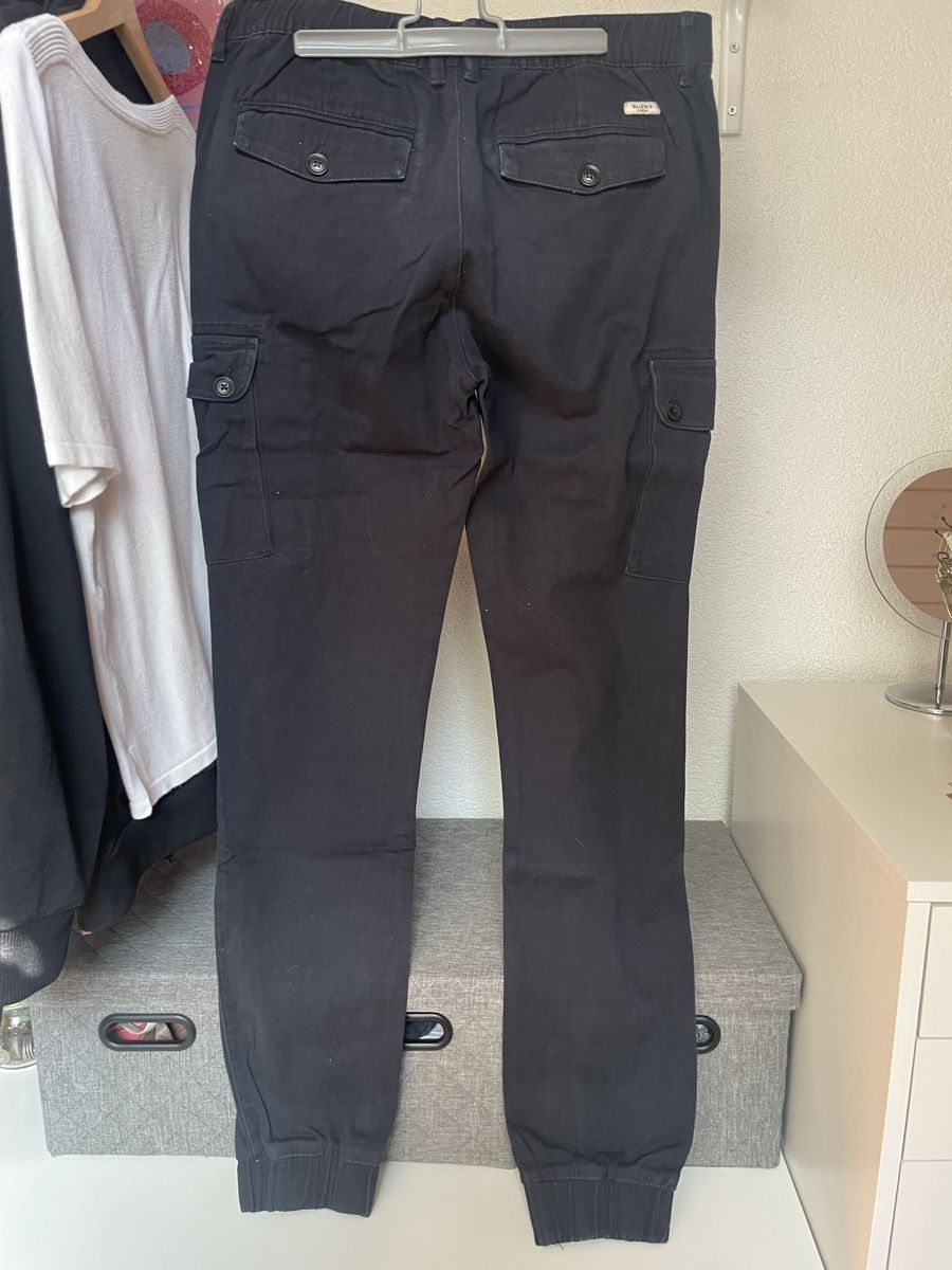 Hosen: Cargo-Hosen im 2er-Set – Gebraucht aus Stetten AG von xe_k33 4