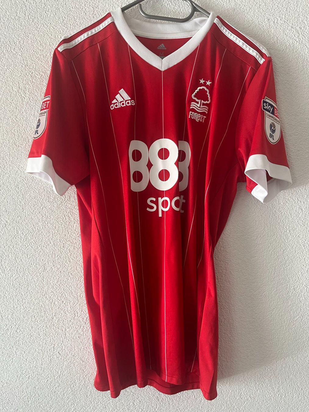 Adidas Canottiere & Pantaloni: Maillot Adidas Nottingham Forest taille M – Usato da Collombey venduto da Bastien1889