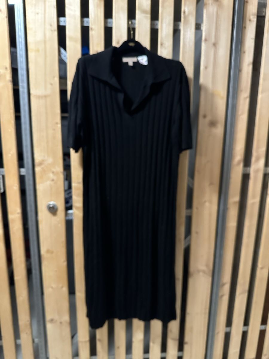 H&M Vestiti: Strickkleid H&M, Gr.L – Difettoso da Uster venduto da staernli4