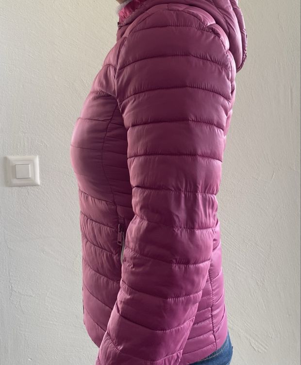 Guess Jacke, ideal für die M (Gebraucht) in