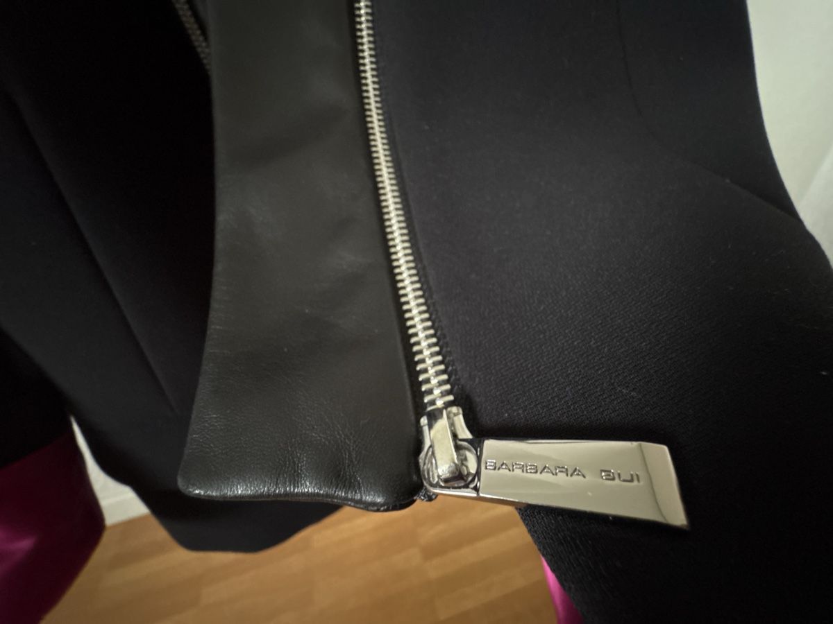 Barbara Bui Giacche: Blazer Barbara Bui avec  cuir taille 42 – Nuovo (secondo la descrizione) da Düdingen venduto da Yellow 3