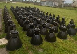 110 stück alte Emailliert Industrielampen 50ér Jahre