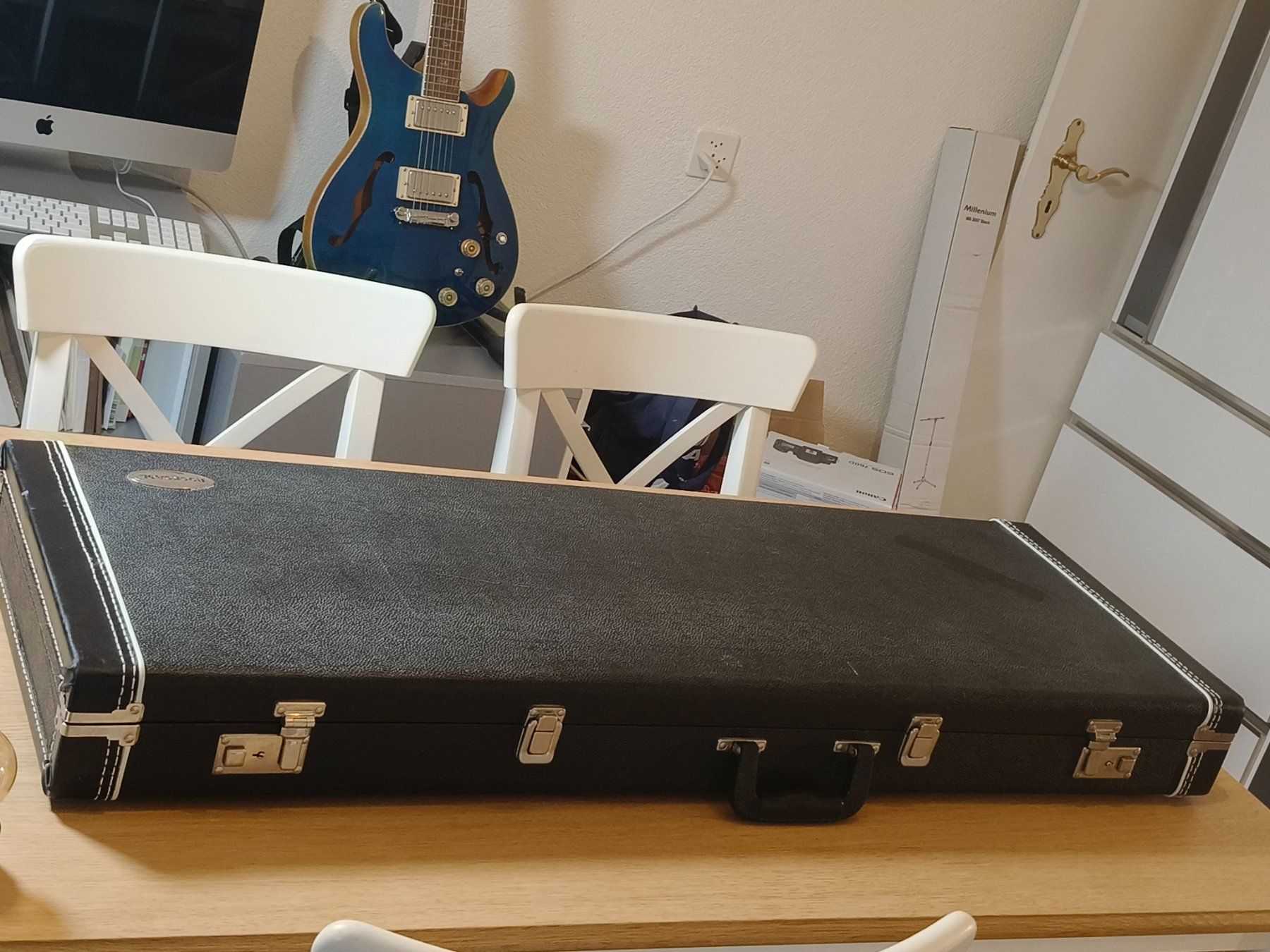 Valigie: Rockcase by Warwick Gitarrenkoffer – Usato da Zürich venduto da DonBodo 2
