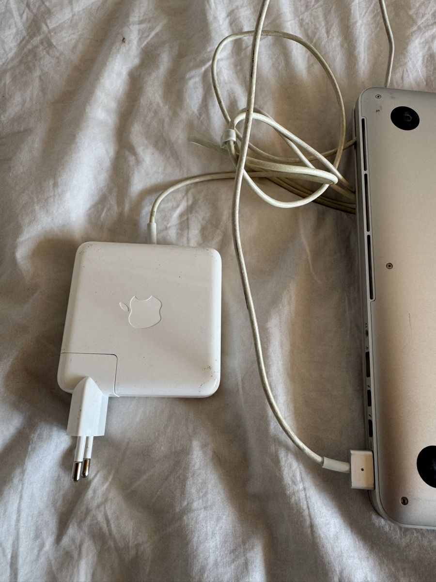 Apple Notebook: Macbook Pro 15” Mid-2015 256GB – Usato da Lengnau AG venduto da edu_6xjl 3