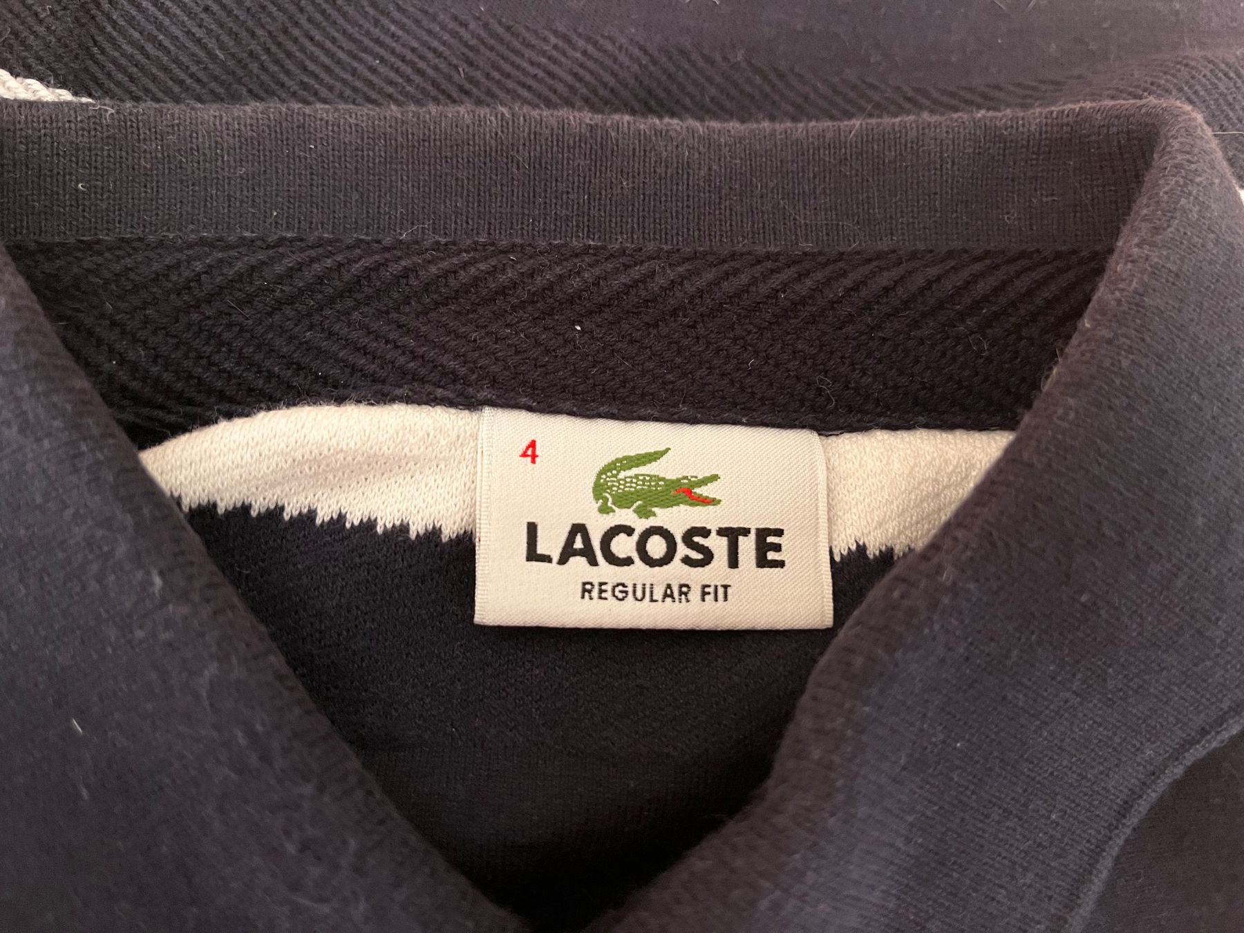 Lacoste Maglioni & Felpe: Lacoste Pullis Regular Fit 4 – Usato da Kilchberg ZH venduto da ka012 4
