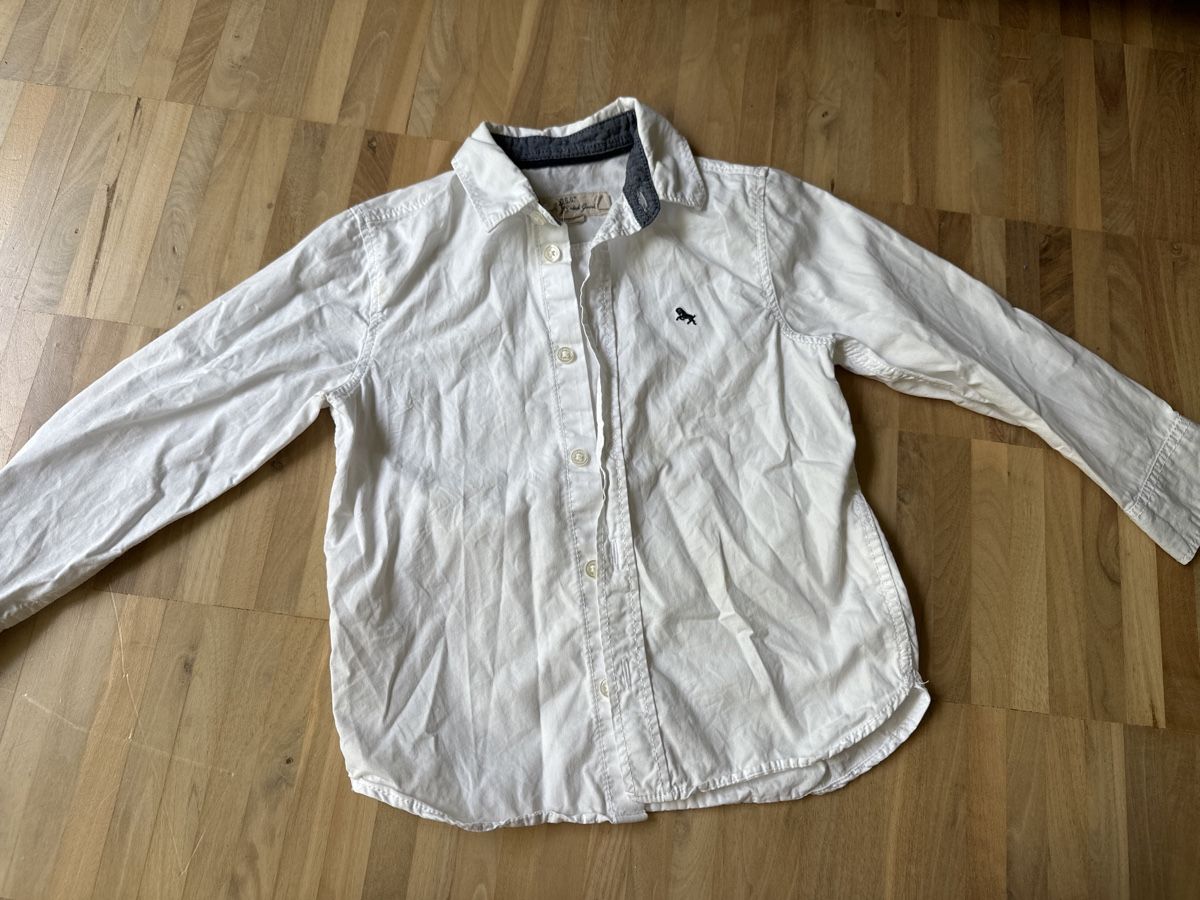 H&M Hemden, T-Shirts & Polos: Weisses Hemd 104cm – Gebraucht aus Zürich von chemostat