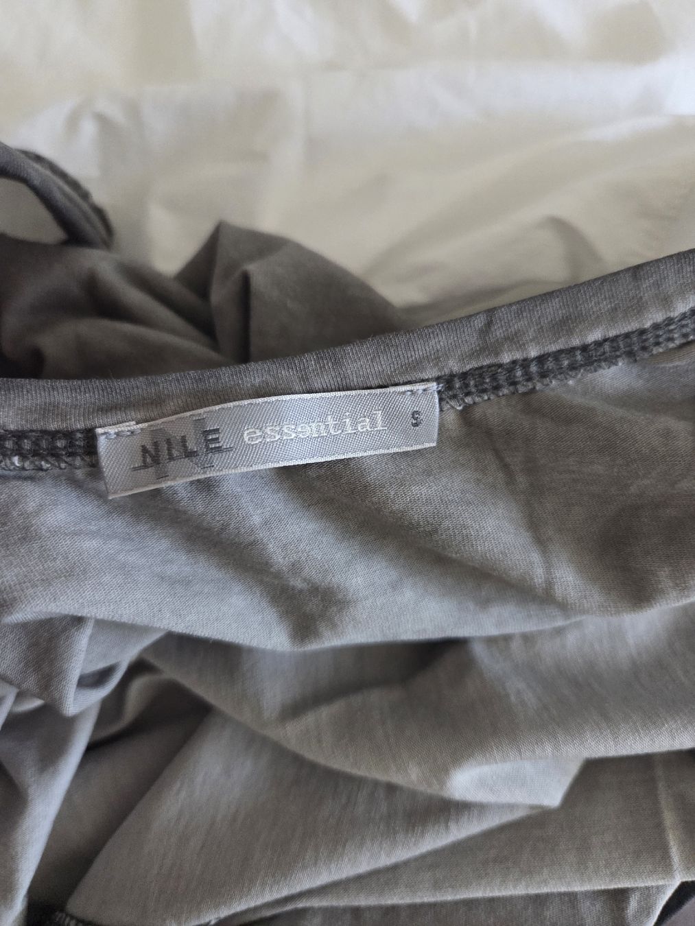 Nile Tops: Nile Longtop – D'occasion à Luzern par asmele2 5