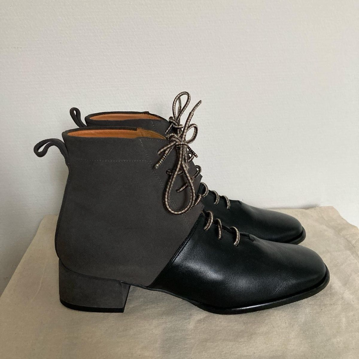 Scarpe da donna: Brand New Boots from Naguisa – Nuovo e nell'imballaggio originale da Zürich venduto da aam_w8ny 1