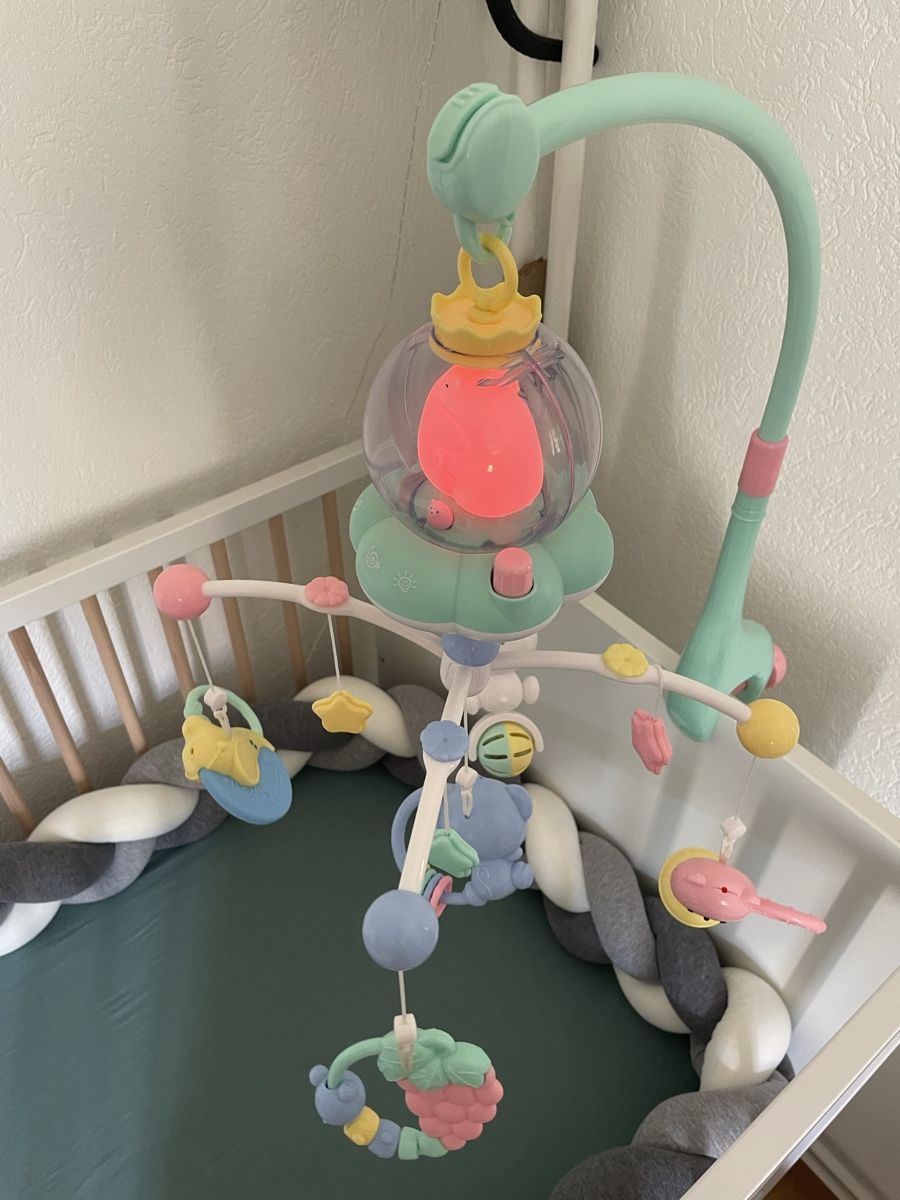 Jouets: Baby Mobile mit Licht und Musik – D'occasion à Chur par ves_y5xm 3