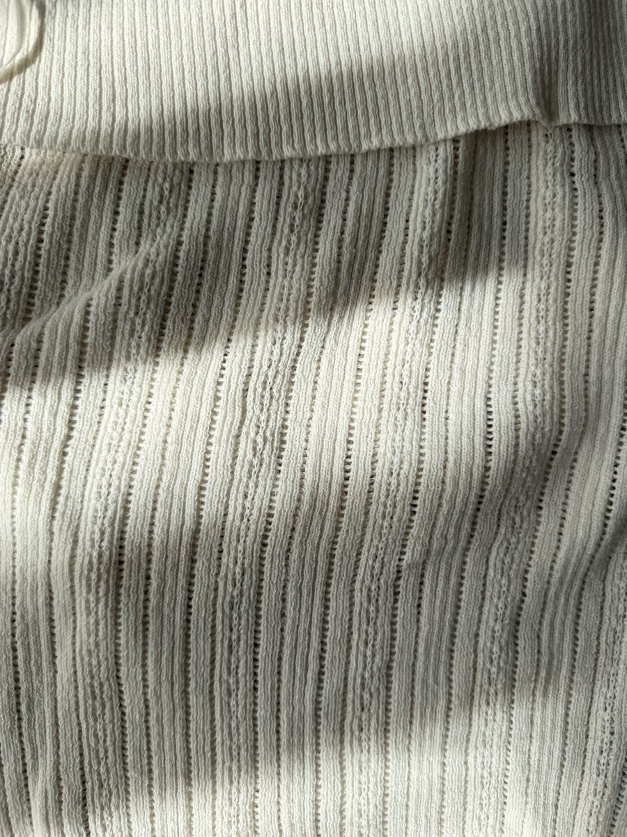 Stradivarius Tops: Off-White Off-Shoulder Top von Stradivarius, Grösse S – Neu (gemäss Beschreibung) aus Lachen SZ von ali_5xw5 1