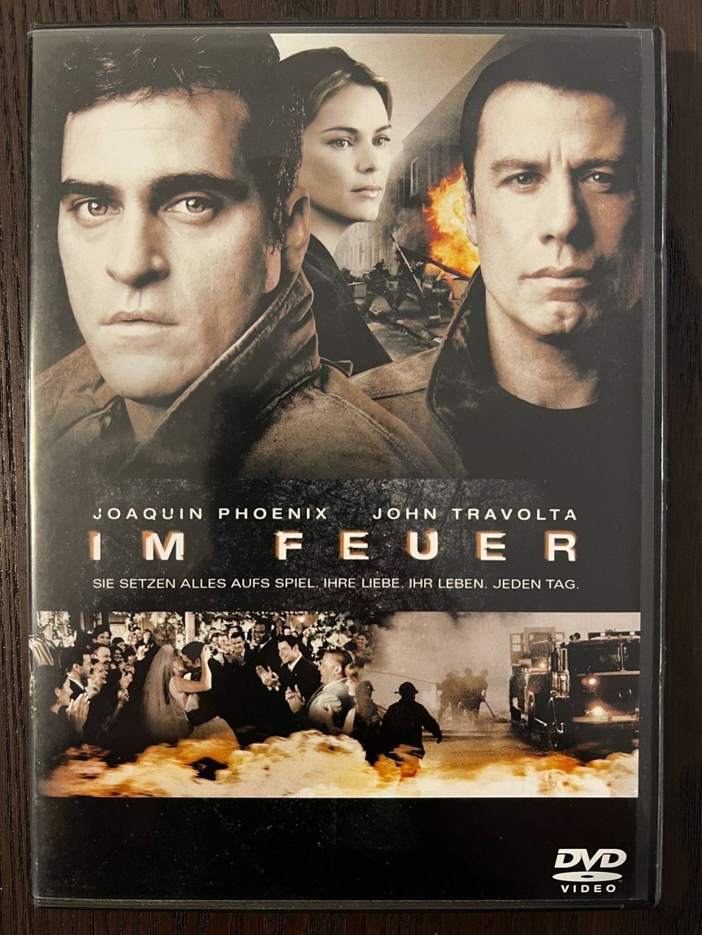 Tutti i DVDs: Im Feuer – Usato da Zürich venduto da FilmFreunde