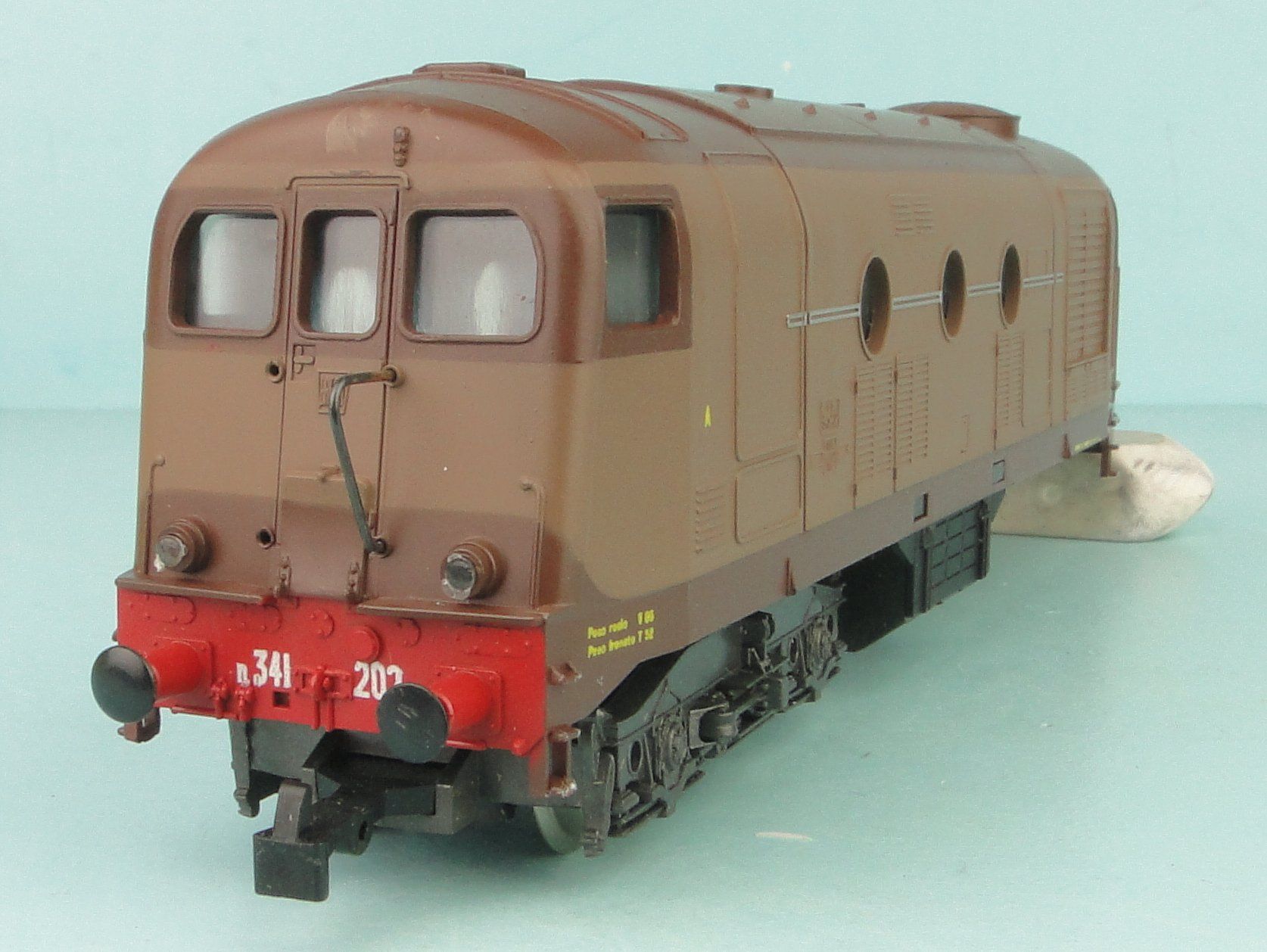 Rivarossi Modellini di ferrovie: Rivarossi H0 FS BR 341 Gehäuse – Usato da Bülach venduto da cann11 1