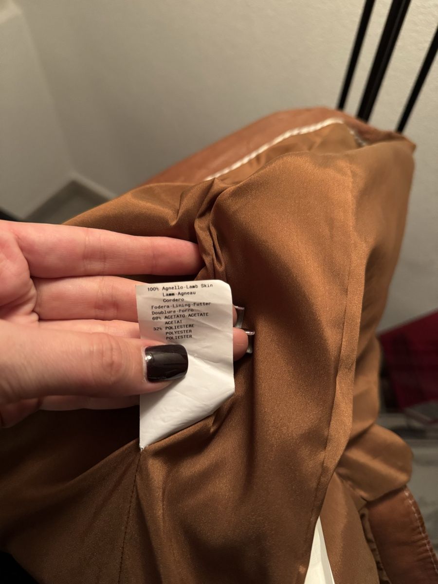 Armani Giacche: Emporio Armani Leather Jacket, Brown, Size 46 – Usato da Turbenthal venduto da elizameise 5