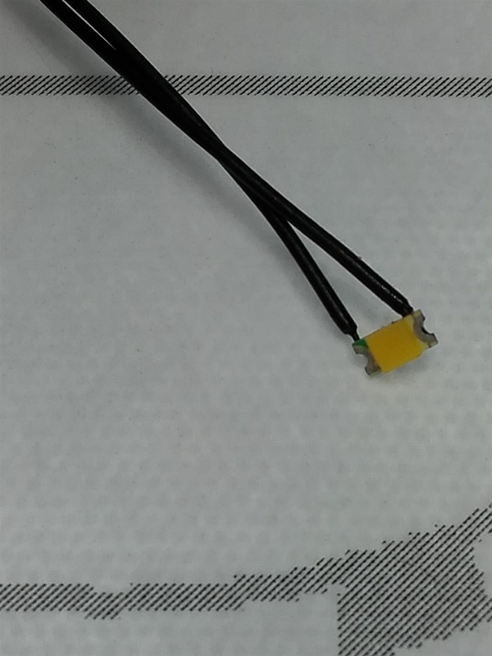 Componenti elettronici: LED SMD 1206, warmweiss, verkabelt 12V – Nuovo (secondo la descrizione) da Luzern venduto da Salefactory 2
