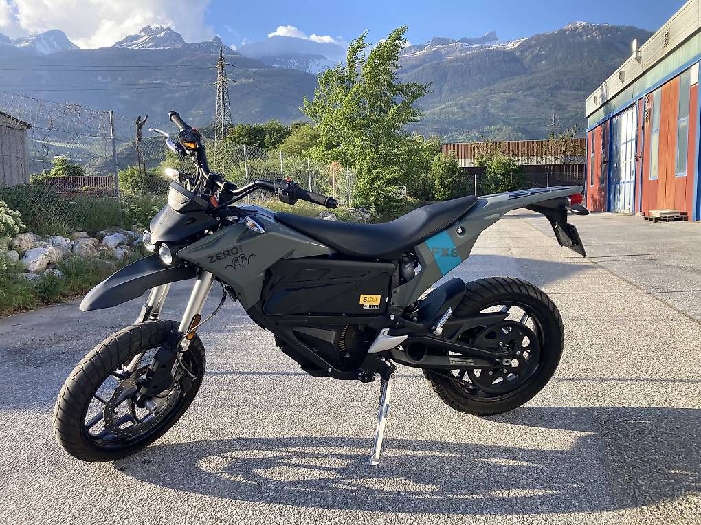 Zero Motorcycles Strasse: Moto électrique ZERO FXS – Gebraucht aus Fortunau (Ayent) von metraspliff 2