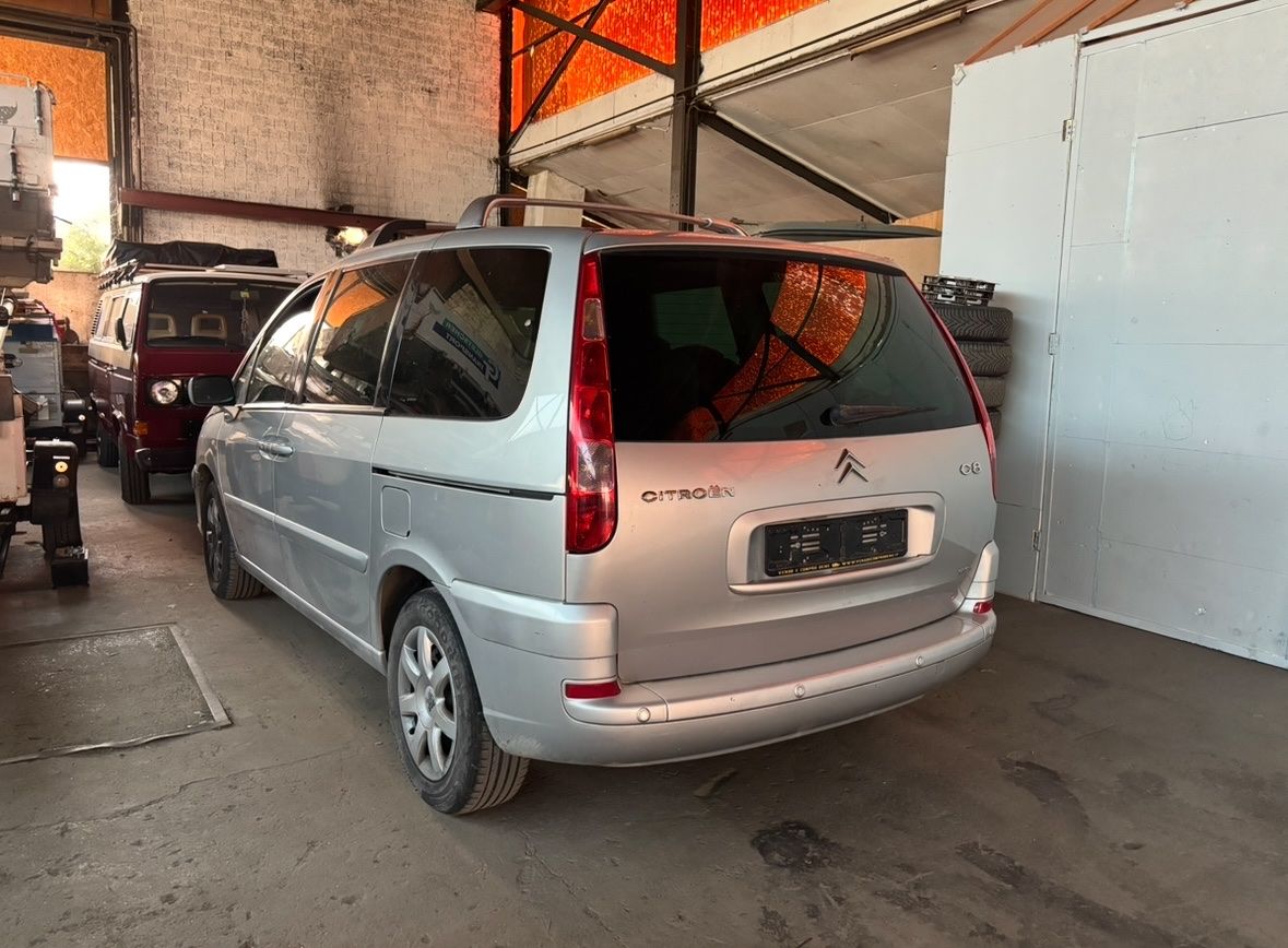 Citroën Alle Autoersatzteile: Citroen c8 TEILE – Defekt aus Bütschwil von sof_p98b 3