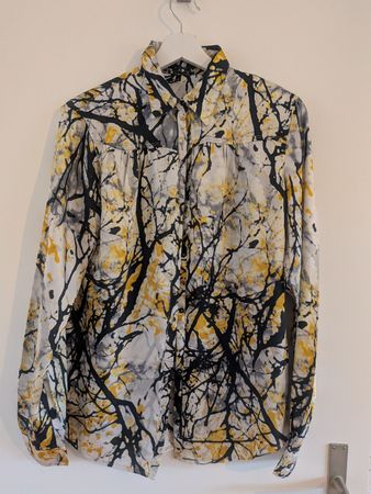 Benetton Shirt - Abstract Pattern, Size M