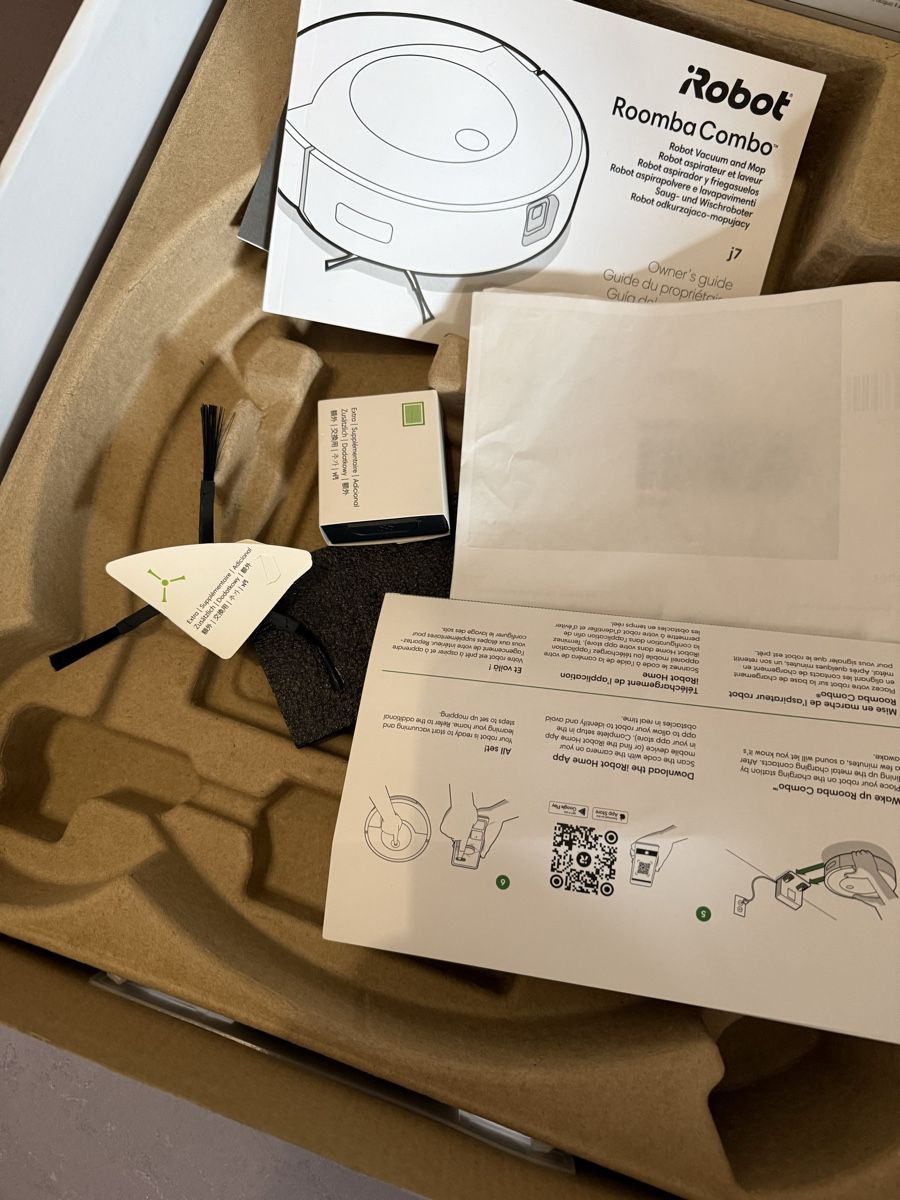 Irobot Aspirapolveri & Accessori: iRobot Roomba Combo j7 Robot Staubsaugen & Wischen – Usato da Biel/Bienne venduto da Husseinsheikho 8