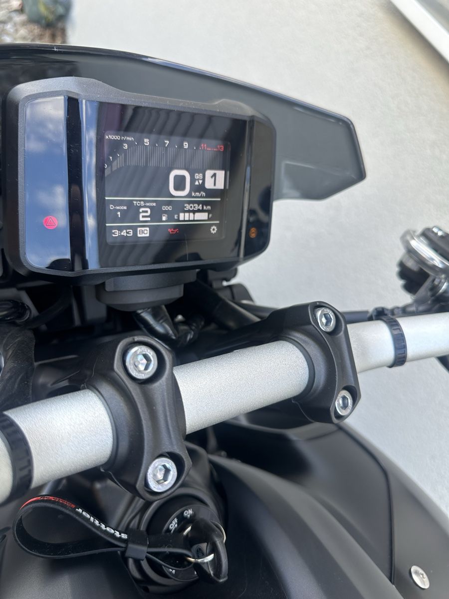 Yamaha Strada: YAMAHA MT-09 (35 kw) – Usato da Bilten venduto da jon_77ds 7