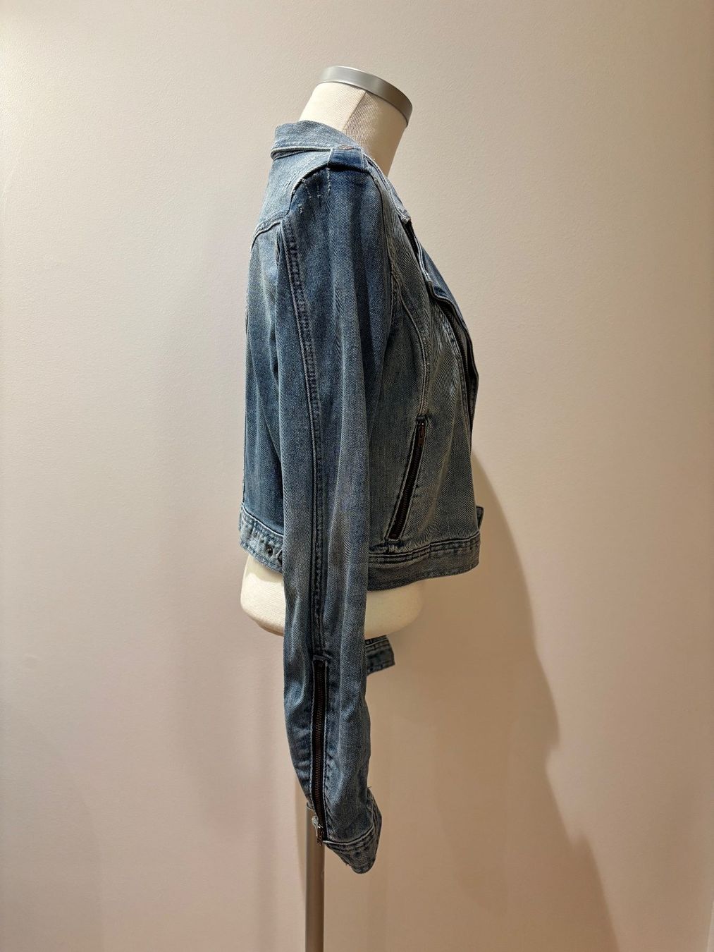 Giacche: schöne Jeansjacke im Biker-Stil, Grösse 36 – Usato da Neunkirch venduto da autoscooter57 2
