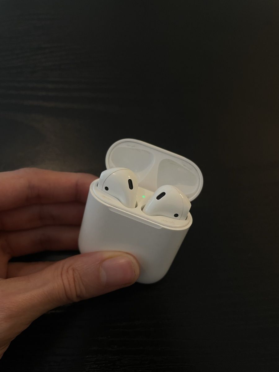 Apple Cuffie: AirPods (2. Generation) – Usato da Ried-Brig venduto da kn.hdl