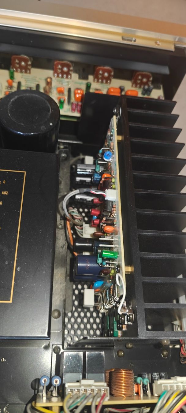 Accuphase Amplificatori: Accuphase E-206 - Hifi-Corner revidiert – Usato da Wallisellen venduto da amsee10 7