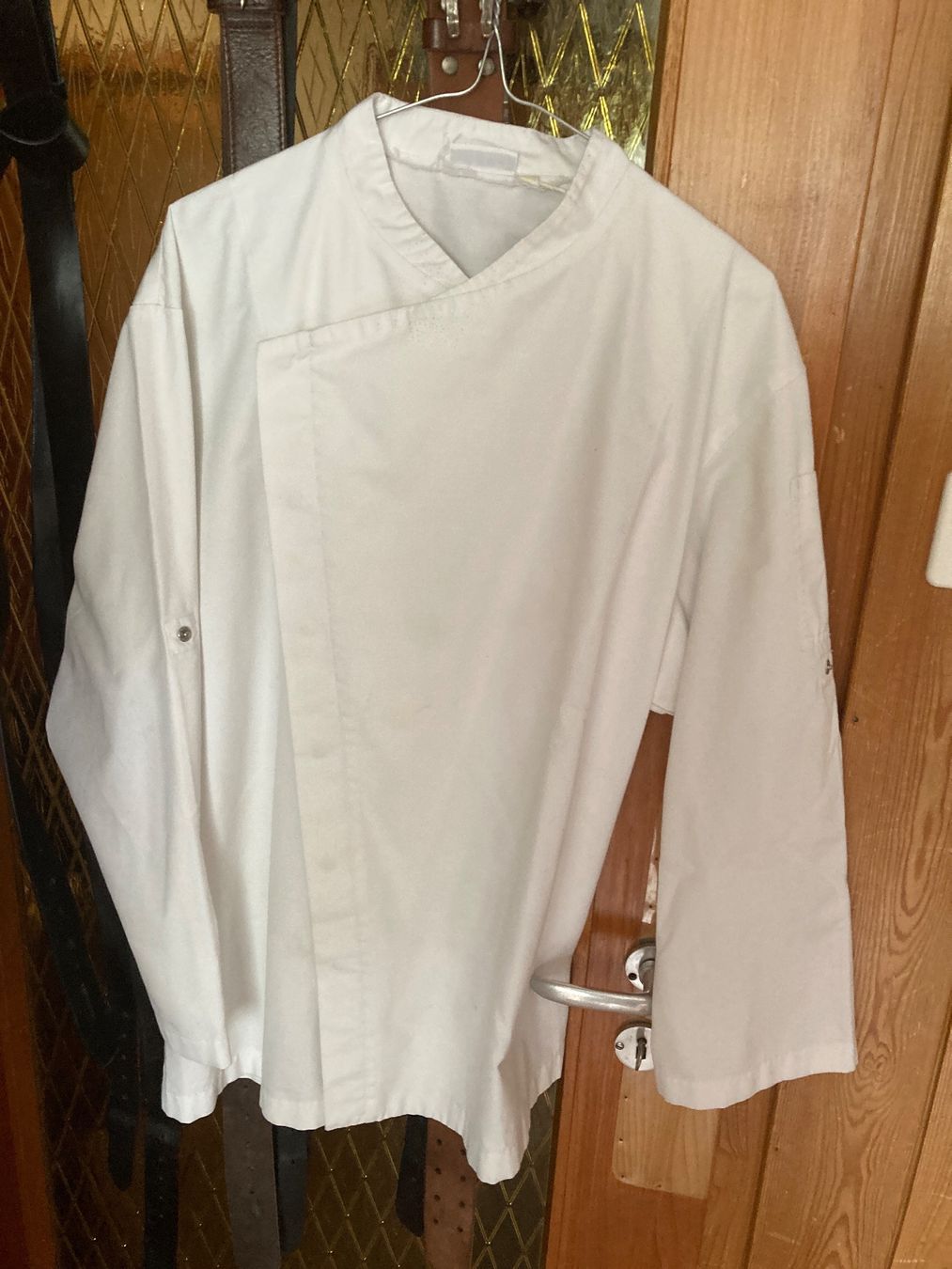 Hemden: Professionelle Kochjacke, Grösse 52 – Gebraucht aus Turbenthal von littledevil71