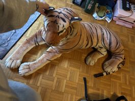 XXL Hansa Tiger lebensgross Plüschtier Deko Zoo realistisch