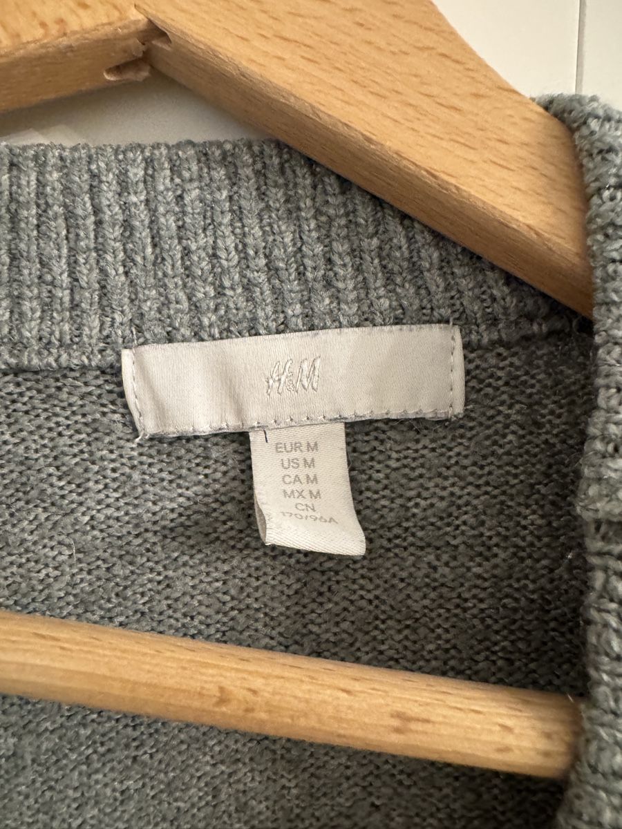 H&M Maglioni & Felpe: Pullover von H&M Grösse M – Usato da Frauenfeld venduto da _smile_w 1