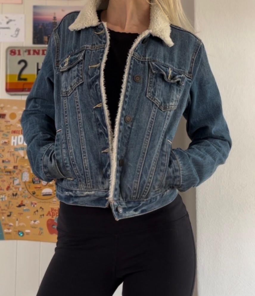 Hollister Jacken: Trucker Jeansjacke Hollister – Gebraucht aus Riet (Neftenbach) von kim_gfw6 5